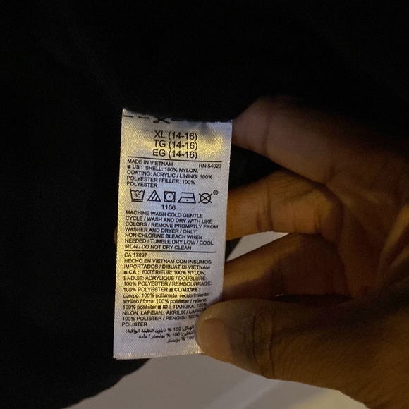 Old Navy Vest - Picture 6 of 7